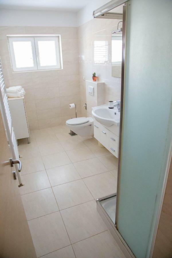 דירות מאלינסקה Apartman Matea מראה חיצוני תמונה